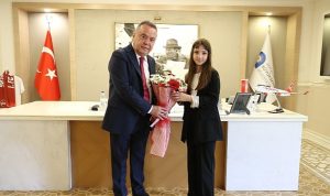 baskan-bocek-koltugunu-raziye-rana-celebiye-devretti-X5rWRKIl.jpg