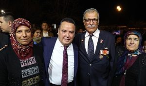 baskan-muhittin-bocek-personeli-ile-iftarda-bulustu-RlPY9RTP.jpg
