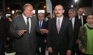 canik-merkez-camii-kadir-gecesinde-doldu-tasti-4UXfTcLf.jpg