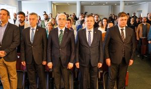 karsiyakada-hedef-karbon-notr-belediye-l2U2ViWM.jpg
