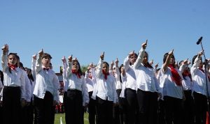 luleburgazda-23-nisan-stadyumda-kutlandi-ZWw8z3p4.jpg