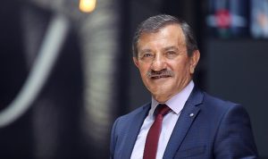 plastik-sektoru-geri-donusum-ile-dongusel-ekonomiyi-canlandirmaya-devam-edecek-AYLGzc7s.jpg