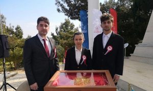 rektor-budak-bu-kutsal-sancak-gecmiste-dusmedigi-gibi-gelecekte-de-asla-dusmeyecek-Osnp1fhY.jpg