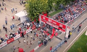10-eker-i-run-kosuyoruz-mottosuyla-yapilacak-tEOtYC4p.jpg