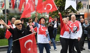 19-mayis-bu-yil-da-kadikoyde-coskuyla-ve-umutla-kutlandi-JiDFIyJv.jpg