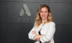 adel-kalemcilik-cocuklarin-hayallerini-renklendirmeye-devam-ediyor-Deqeh3vi.jpg