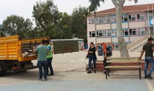 antalya-buyuksehirden-okul-ve-camilere-bank-ve-piknik-masasi-YsT9giXx.jpg