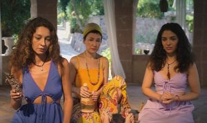 asli-enver-ve-mehmet-gunsurun-basrollerinde-yer-aldigi-disneyin-yeni-orijinal-dizisi-arayistan-ilk-esdlbwQp.jpg