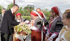 baskan-buyukakin-hidirellez-yaratici-doga-ve-kardeslerimizle-yeniden-kucaklasmaktir-xqB3CDE5.jpg