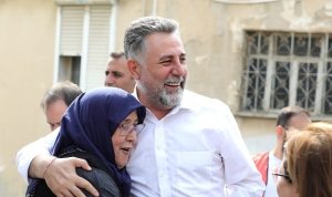 baskan-sandaldan-ataturk-ve-bayrak-vurgusu-bizim-harcimiz-canakkalede-karildi-I5P9fuOr.jpg