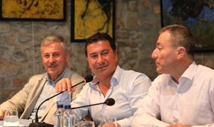 bodrum-belediye-baskani-ahmet-aras-haziran-ayi-muhtarlar-toplantisi-gerceklesti-Ei8mq8nJ.jpg