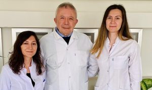 geriatri-hekimlerinden-cagri-afet-sonrasi-yaslilarimizi-unutmayalim-CG9mMpix.jpg