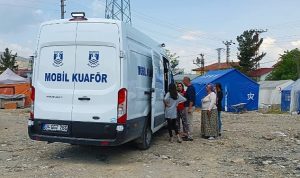 mobil-kuafor-hizmeti-devam-ediyor-I1b3ucDX.jpg