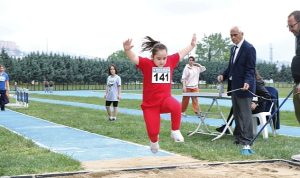 ozel-sporcular-turkiye-sampiyonasina-gidiyor-eeAGeg74.jpg