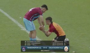 u17-elit-ligi-3luk-macinda-trabzonspor-galatasaray-ile-karsi-karsiya-geldi-1IlEpbk1.jpg