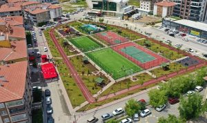 ahmet-mergen-park-ve-spor-tesisi-keciorende-hizmete-acildi-LEIsFYpw.jpg