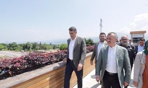 baskan-buyukakin-hizmete-giren-ust-gecitlerde-incelemelerde-bulundu-nc8vFqP2.jpg