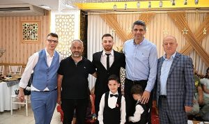 baskan-kocaman-mutluluklara-ortak-oluyor-a4k4YXLm.jpg
