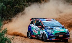 castrol-ford-team-turkiye-ali-turkkanla-ilk-dunya-ralli-sampiyonasi-yarisinda-podyumda-g9XwW9SZ.jpg