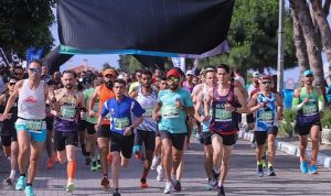 egenin-incisi-cesmede-duzenlenen-salomon-cesme-yari-maratonunda-birinciler-belli-oldu-QRO3KARn.jpg