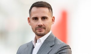 enerji-donusumunde-son-durum-2023-raporu-yoneticiler-yatirima-sicak-bakiyor-tuketicilerse-temkinli-YjTmXgN3.jpg
