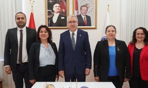hastalar-aricilik-egitimi-ile-hem-rehabilite-olacak-hem-de-gelir-elde-edecek-ZHMM11MT.jpg