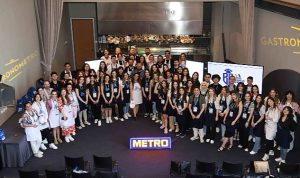 ilk-mezunlarini-veren-metro-business-academy-hem-genclere-hem-perakende-sektorune-guc-katacak-J88CDmdV.jpg
