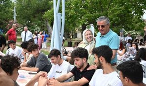 sinav-oncesi-ogrencilere-motivasyon-yemegi-fcdrzRrt.jpg