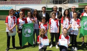 sivas-belediyesi-tarafindan-her-yil-geleneksel-olarak-duzenlenen-ilkokullar-arasi-futbol-turnuvasi-sona-erdi-Wf628jM1.jpg