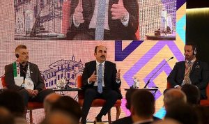 uclg-baskani-altay-dunya-sehirlerine-seslendi-gelin-hep-birlikte-sehirlerimizi-cok-daha-direncli-hale-wHWvVXHx.jpg