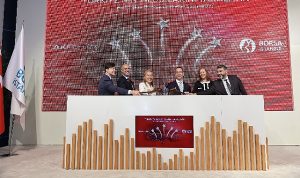 ak-portfoy-turkiyenin-ilk-buyuyen-sirketler-hisse-senedi-fonu-ile-turkiyenin-yildizlarina-yatirim-firsati-ZZu3CPVQ.jpg