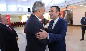 baskan-kalayci-valilik-bayramlasma-programina-katildi-zVSFxXbV.jpg