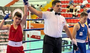 canikli-sporcular-madalyalara-doymuyor-x3Vw8nbP.jpg