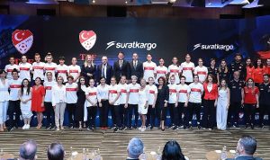 kadin-futbol-milli-takimlari-gucune-surat-ekledi-6hhnjFRv.jpg