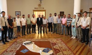 kooperatiflerden-baskan-gurune-tesekkur-ziyareti-BJikQ56x.jpg