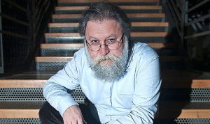 ogrenci-ona-verilen-zamani-istedigi-gibi-kullanmakta-ozgur-olmali-FFaUdIzE.jpg