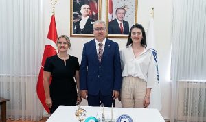 sosyal-bilimcilerden-sandvic-kusagina-yonelik-onemli-arastirma-YahZ2F7J.jpg