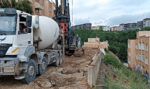 yuvam-akarcada-86-adet-fore-kazik-cakildi-hytMjDrF.jpg