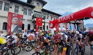 100-yil-cumhuriyet-bisiklet-turu-2-etabi-amasya-havza-sona-erdi-imPBPK2Z.jpg