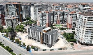 baskan-altay-fuat-sezgin-genclik-ve-spor-merkezi-tamamlanmak-uzere-B1aMOb5r.jpg