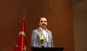 baskan-altay-konya-buyuksehir-belediyespor-kulubu-sporculari-ile-bulustu-P9lPW9wS.jpg