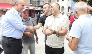 canik-belediye-baskani-ibrahim-sandikci-vatandaslara-asure-ikram-etti-RlpTY3IL.jpg