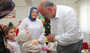 canikte-yaz-dolu-dolu-geciyor-tXE2xxbe.jpg