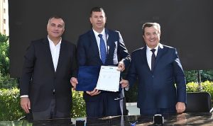 cankaya-belediyesi-kadikoy-ve-konak-belediyesi-ile-kardes-sehir-protokolu-imzaladi-O28dHTbW.jpg