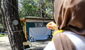 depremzede-gencler-buyuksehir-genclik-kampinda-moral-depoluyor-NzxOlFpQ.jpg