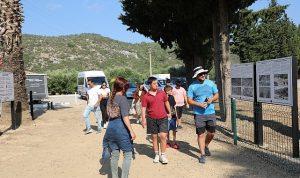 klaros-antik-kenti-ozel-misafirlerini-agirladi-9j78ORSG.jpg