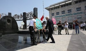 niluferde-zafer-bayrami-gururu-X8Gtxau4.jpg