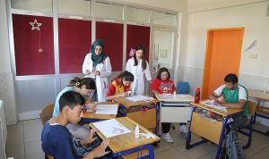 ozel-genc-komek-ozel-ogrencilerin-gelisimine-katki-sagliyor-dkS2WMd2.jpg