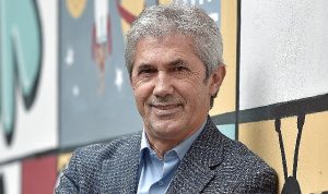 prof-dr-suleyman-irvan-iletisimin-populer-meslekleri-etkileyicilik-ve-deneyimleyicilik-7bYSlLCm.jpg