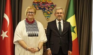 rektor-unuvar-senegal-yuksekogretim-bakani-balde-ile-gorustu-T9z5Dibu.jpg